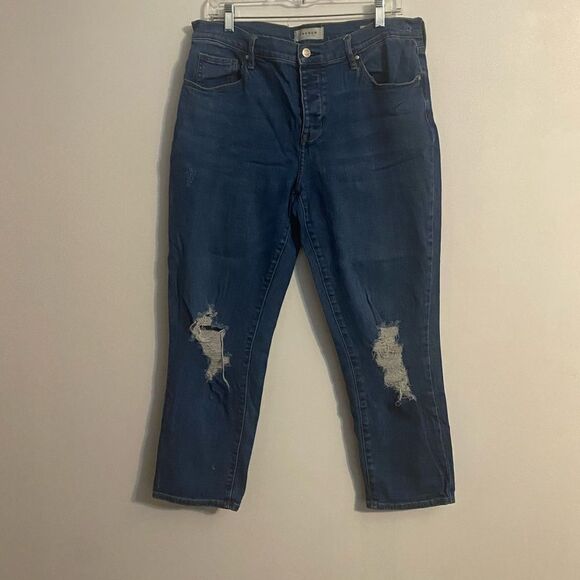 PacSun distressed Boyfriend 5 pockets crop jeans, size 31/12 - Picture 1 of 3